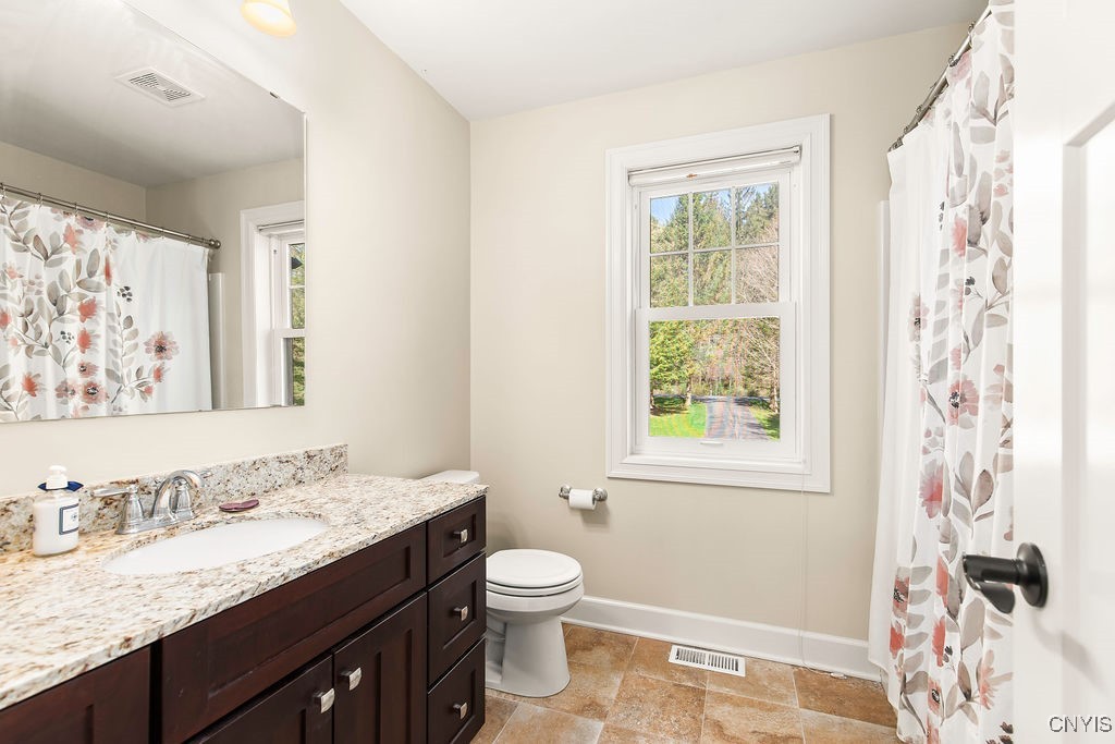 3830 Rippleton Road Cazenovia, NY 13035 - Photo 17 of 32 2nd floor guest bath