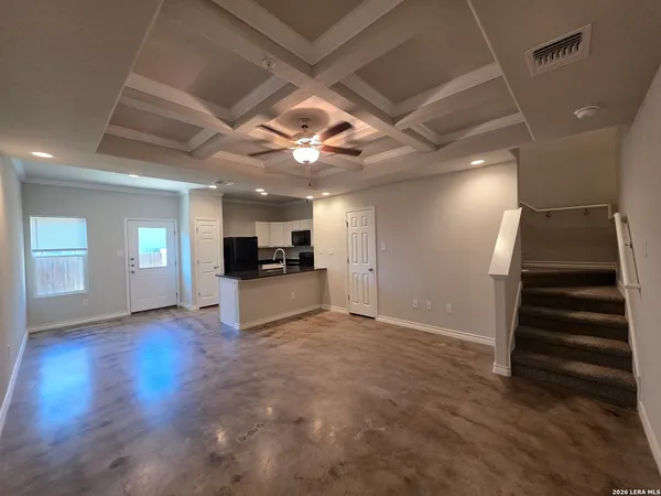 $1,250 | 16913 Dancing Ava, Unit 3, Selma, TX 78154