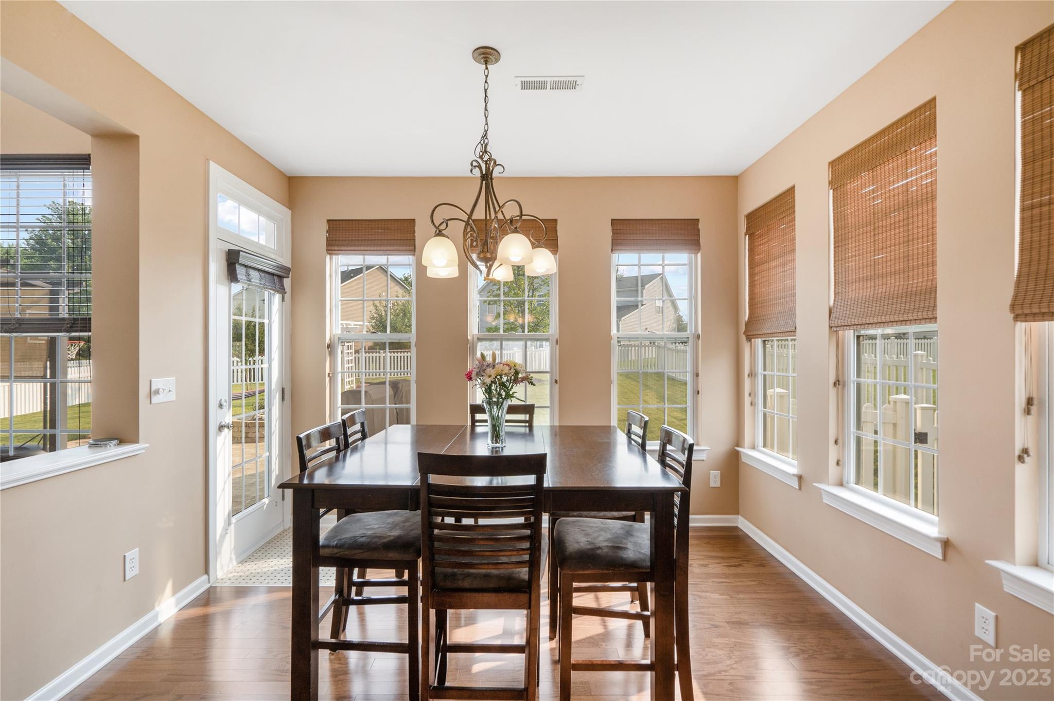 6412 Baltray Road Charlotte, NC 28278 - Photo 9 of 36 Gallery Image 9