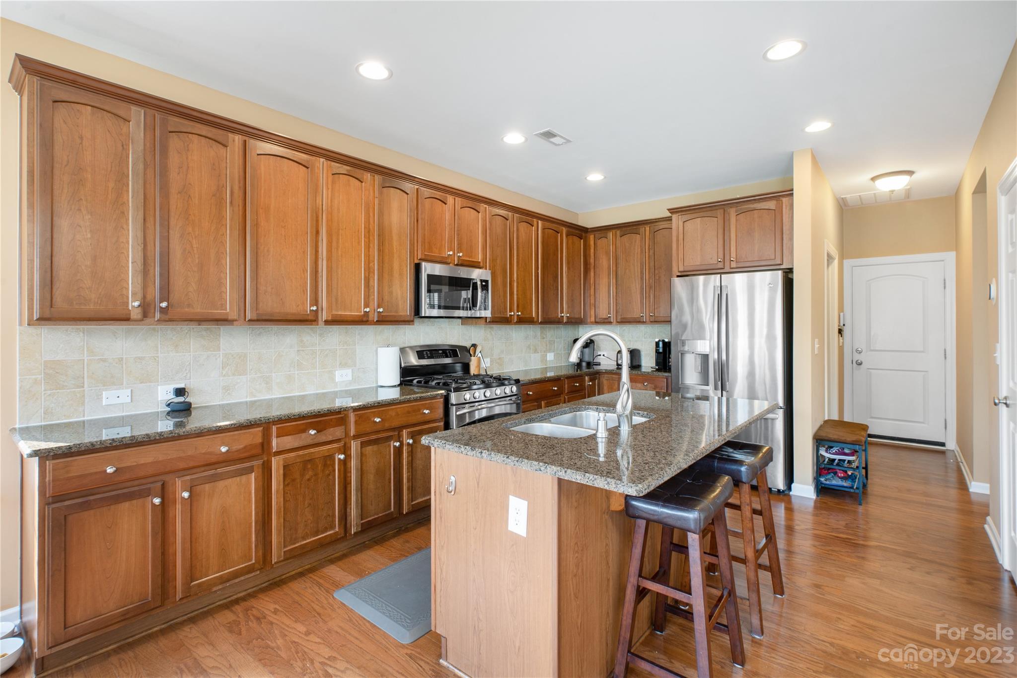 6412 Baltray Road Charlotte, NC 28278 - Photo 10 of 36 Gallery Image 10
