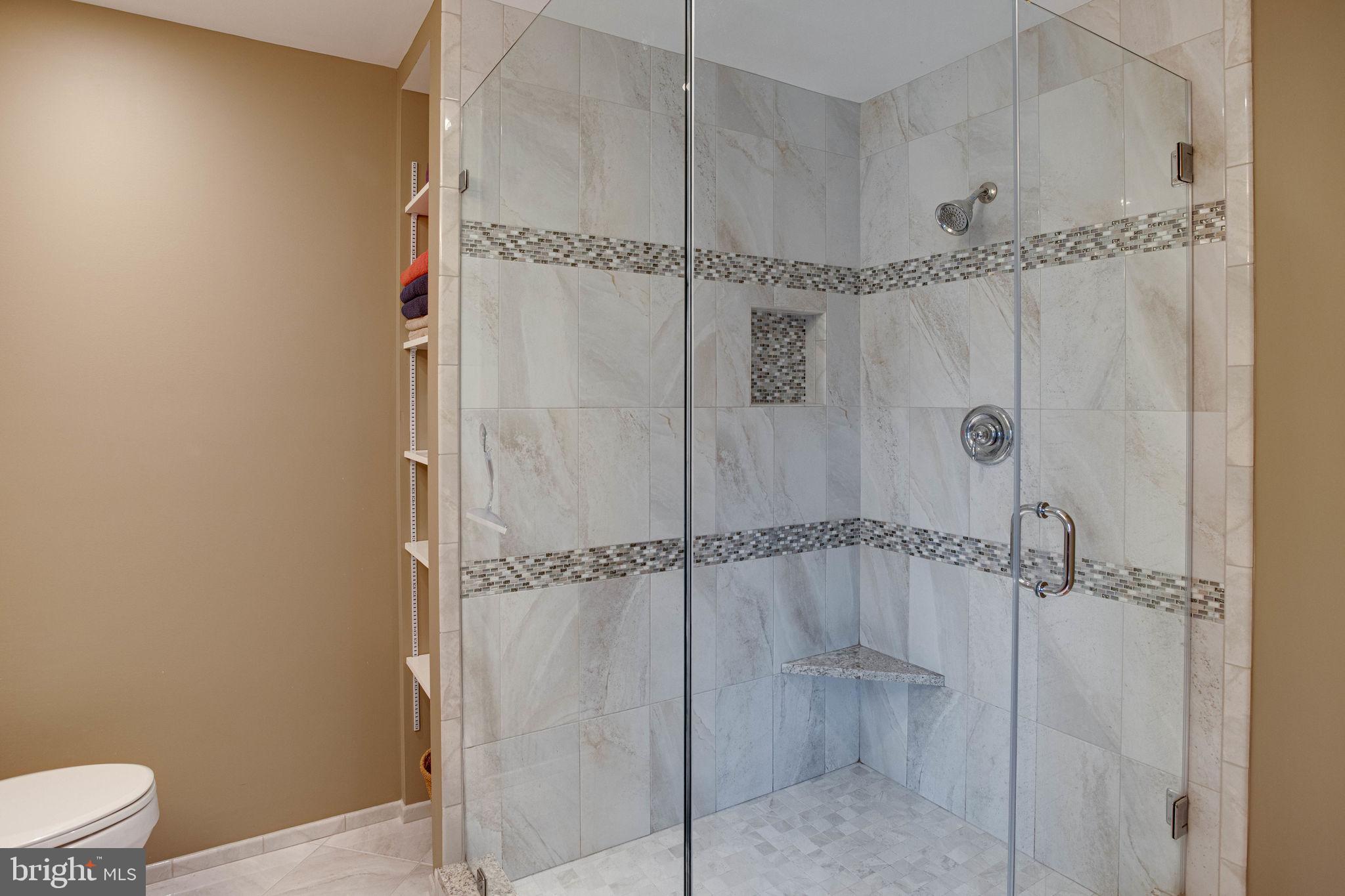 4301 Still Meadow Road Fairfax, VA 22032 - Photo 21 of 33 Look at the size of this framelss shower