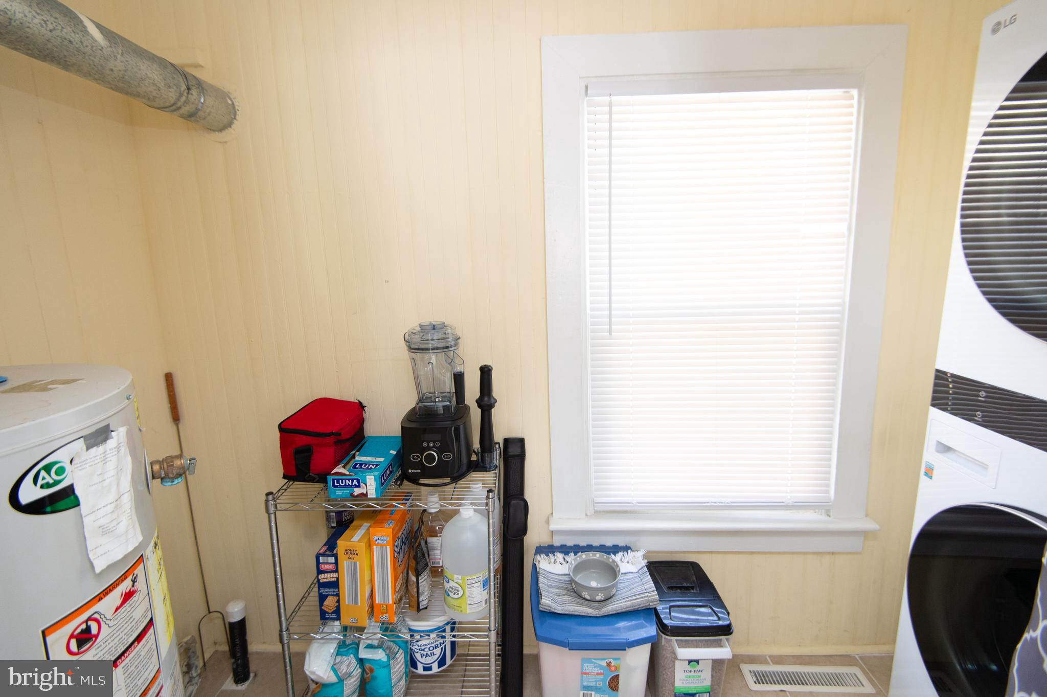 112 West End Avenue Cambridge, MD 21613 - Photo 11 of 35 laundry