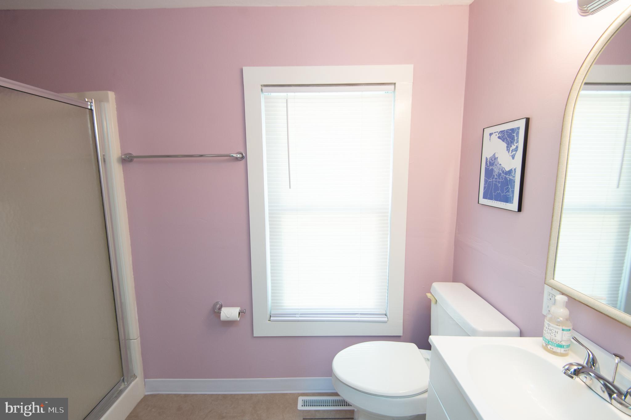 112 West End Avenue Cambridge, MD 21613 - Photo 26 of 35 full bath - 1st floor
