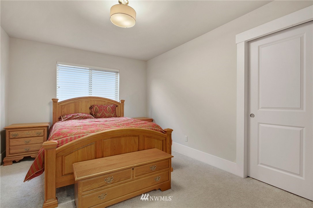 13905 174th Terrace Southeast Renton, WA 98059 - Photo 23 of 37