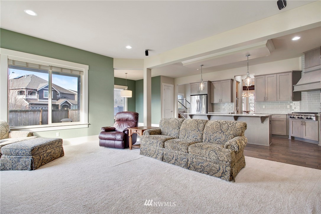 13905 174th Terrace Southeast Renton, WA 98059 - Photo 5 of 37