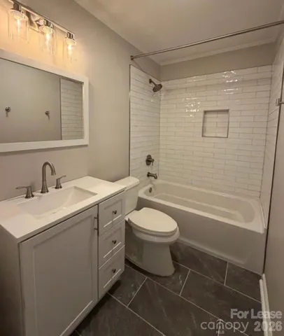 $3,995 | 4201 University Drive, Charlotte, NC 28209