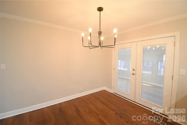 $3,995 | 4201 University Drive, Charlotte, NC 28209