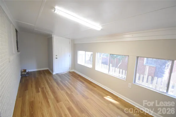 $3,995 | 4201 University Drive, Charlotte, NC 28209