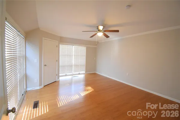 $3,995 | 4201 University Drive, Charlotte, NC 28209