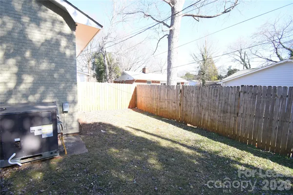 $3,995 | 4201 University Drive, Charlotte, NC 28209