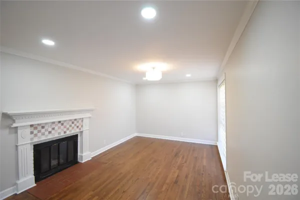 $3,995 | 4201 University Drive, Charlotte, NC 28209