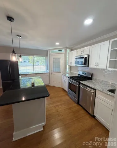 $3,995 | 4201 University Drive, Charlotte, NC 28209