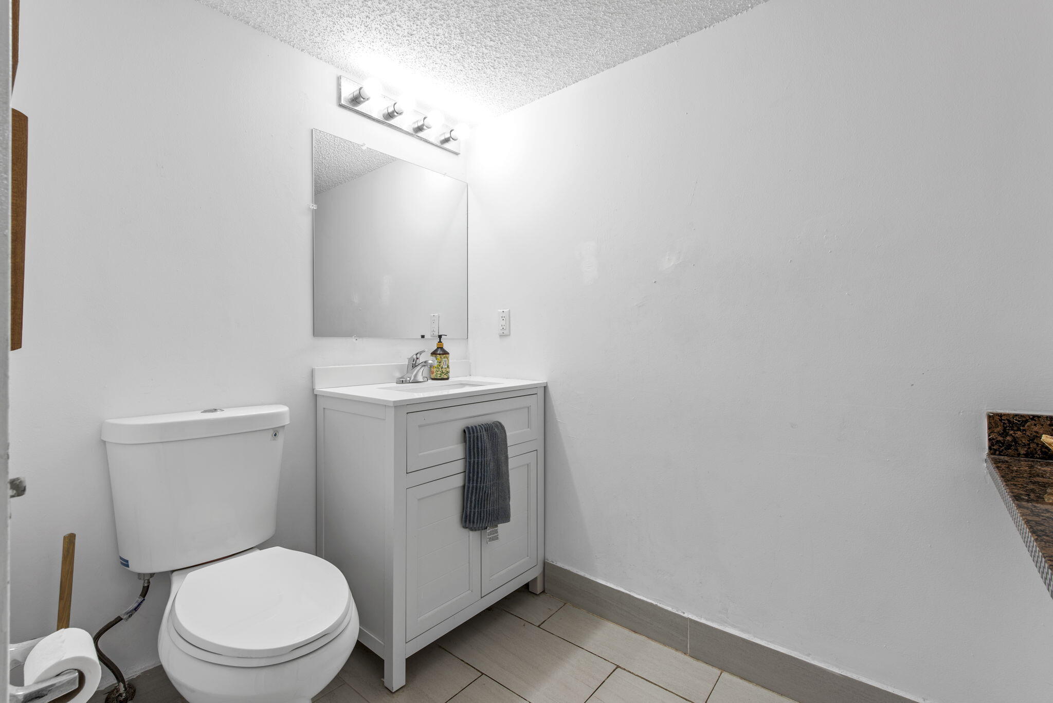 741 North Pine Island Road, Unit 108 Plantation, FL 33324 - Photo 8 of 11 4-web-or-mls-_BWP6072