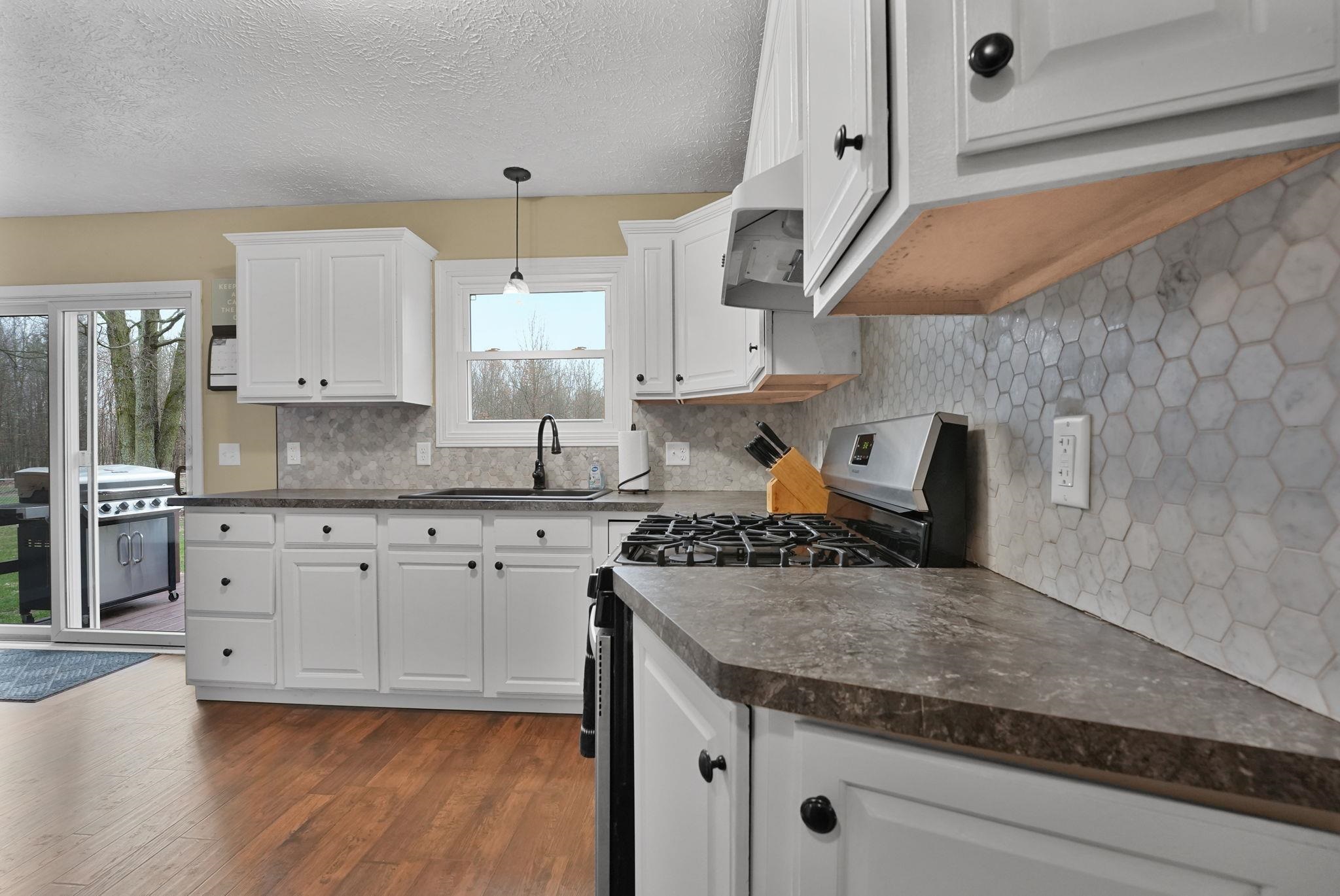 11337 Riley Road Interlochen, MI 49643 - Photo 6 of 29