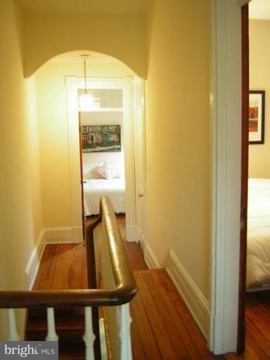 19 7th Street Northeast Washington, DC 20002 - Photo 18 of 30 Hallway