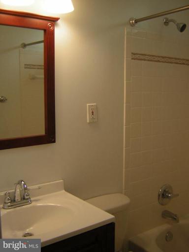 19 7th Street Northeast Washington, DC 20002 - Photo 22 of 30 Master Bath