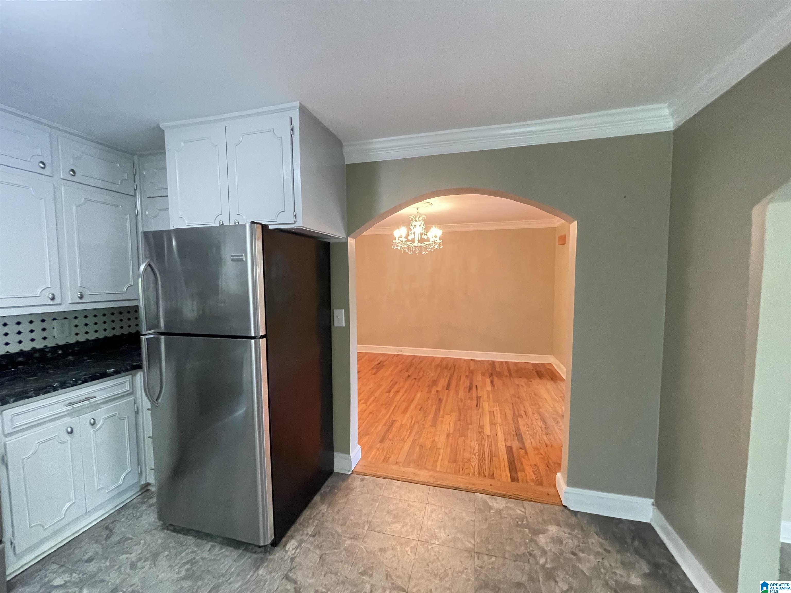 1908 Lynn Drive Anniston, AL 36207 - Photo 3 of 32