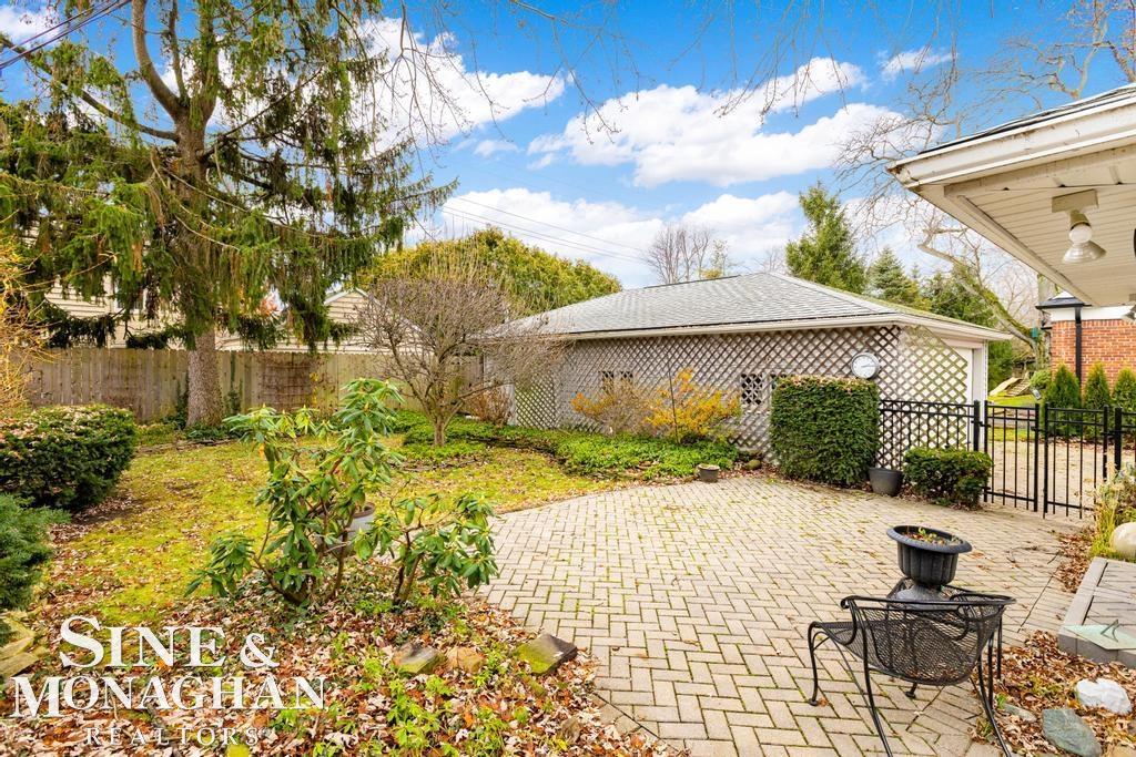 89 Handy Road Grosse Pointe Farms, MI 48236 - Photo 29 of 41