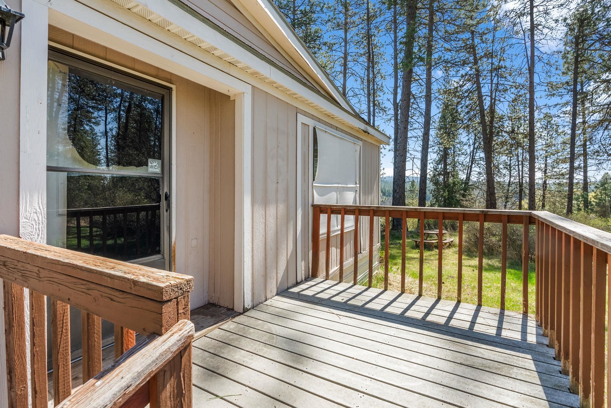 27220 North Milan Road Chattaroy, WA 99003 - Photo 15 of 25