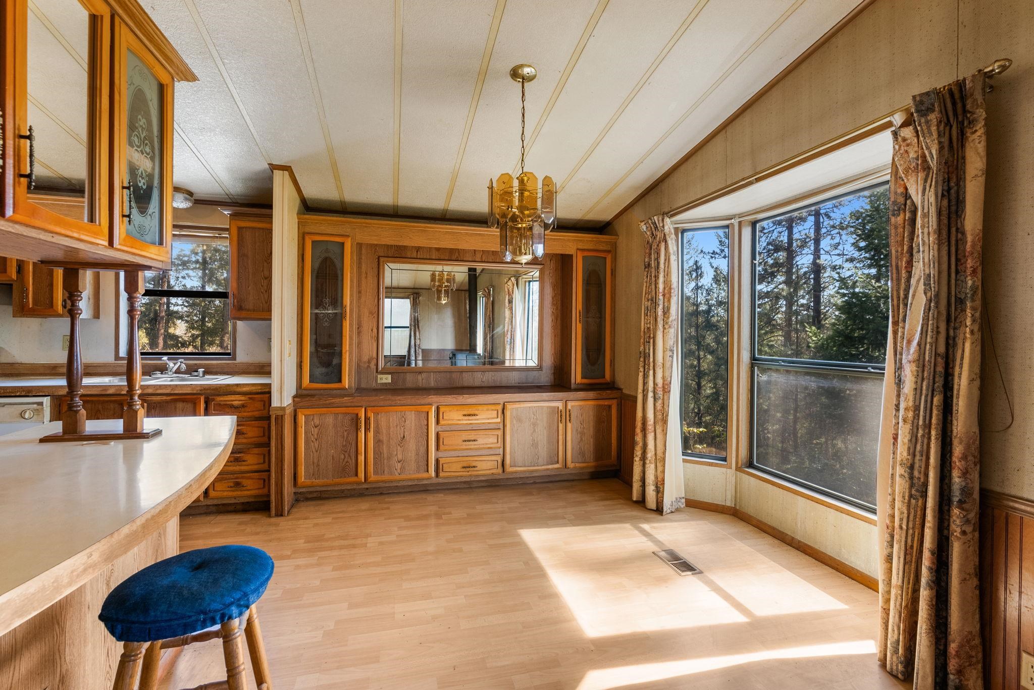 27220 North Milan Road Chattaroy, WA 99003 - Photo 7 of 25