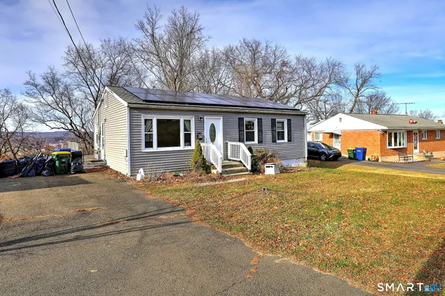 $2,500 | 42 Highland Avenue, Ansonia, CT 06401