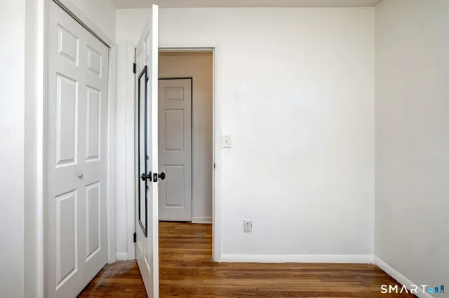 $2,500 | 42 Highland Avenue, Ansonia, CT 06401