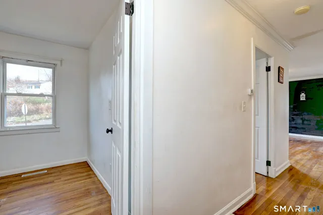 $2,500 | 42 Highland Avenue, Ansonia, CT 06401