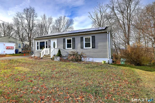 $2,500 | 42 Highland Avenue, Ansonia, CT 06401