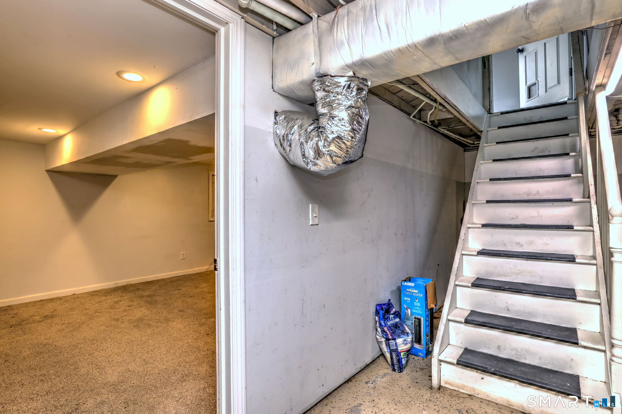 42 Highland Avenue Ansonia, CT 06401 - Photo 31 of 40 a view of entryway with a front door