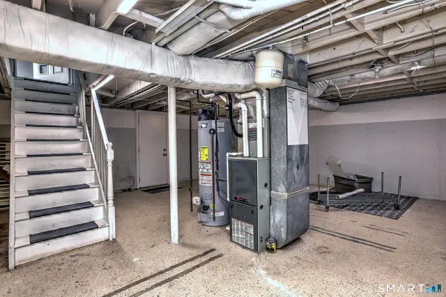 $2,500 | 42 Highland Avenue, Ansonia, CT 06401