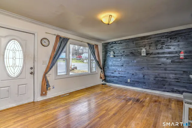 $2,500 | 42 Highland Avenue, Ansonia, CT 06401