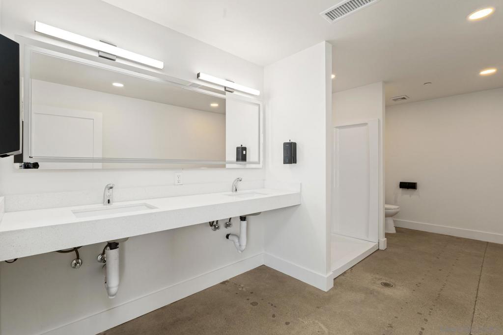 36051 East Benton Road Temecula, CA 92592 - Photo 41 of 42