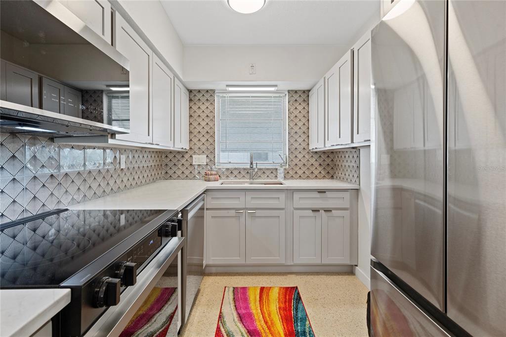250 Rosery Road Northwest, Unit 280 Largo, FL 33770 - Photo 9 of 19
