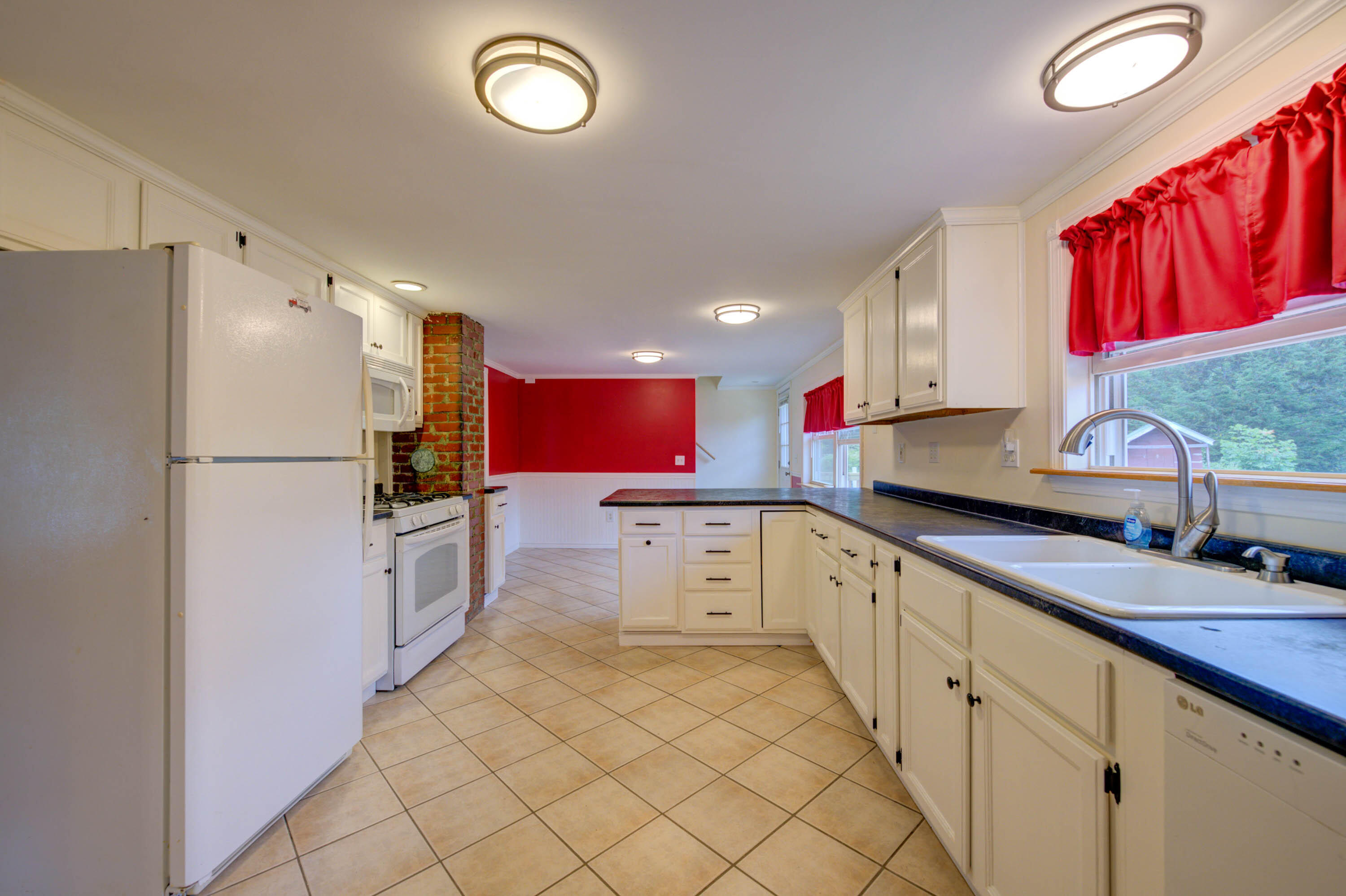 323 Boothby Road Limington, ME 04049 - Photo 6 of 38 pic-13