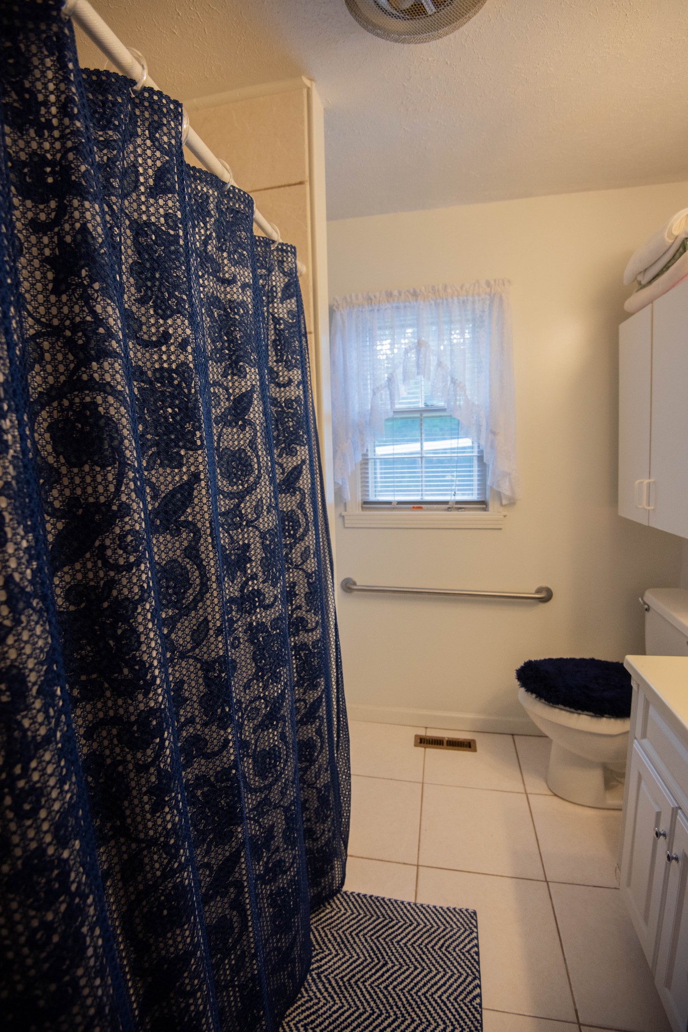 205 Green Harbor Road Old Hickory, TN 37138 - Photo 35 of 36 a bathroom with a bathtub and shower