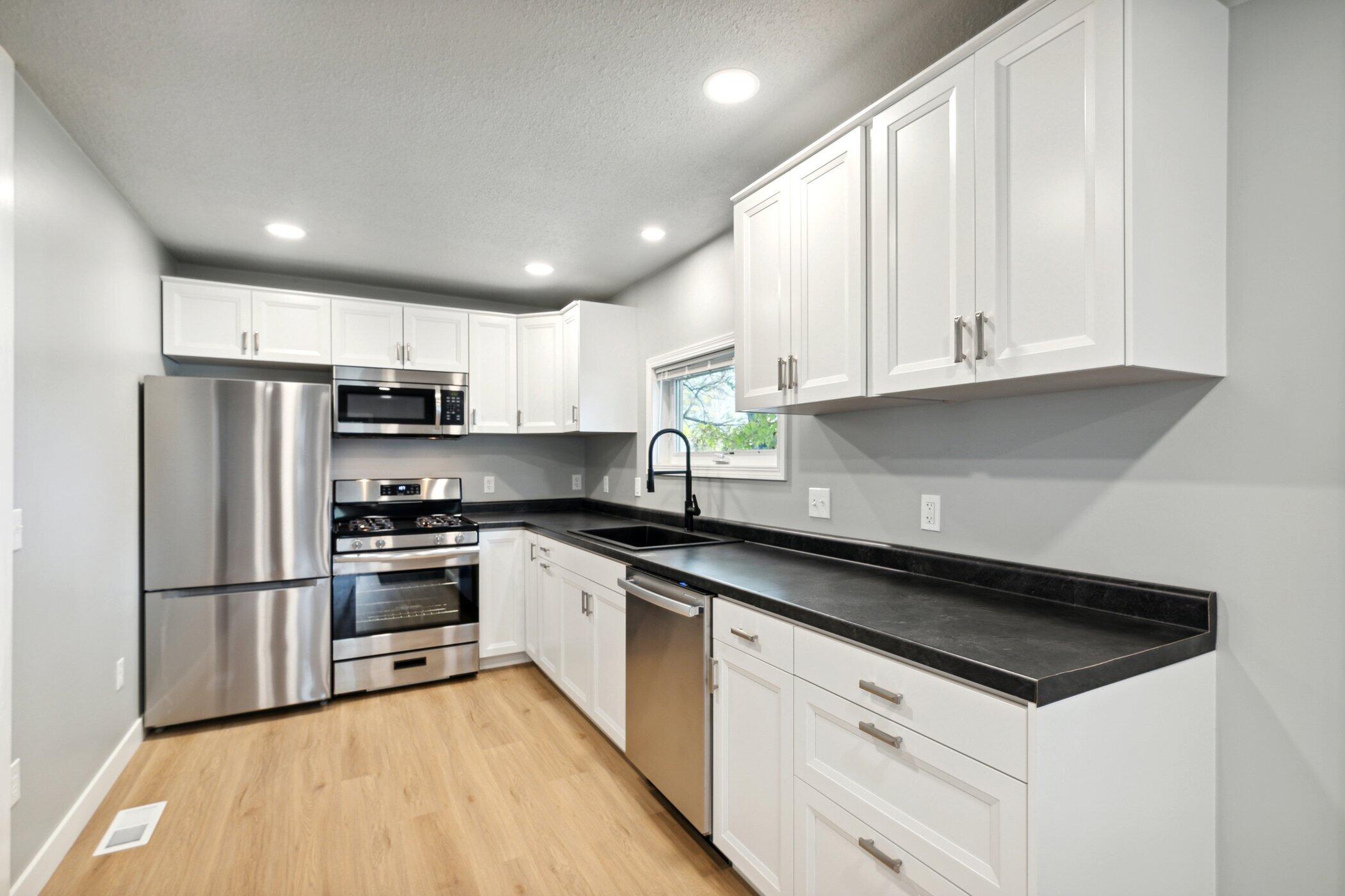353 22nd Street North Springfield, MI 49037 - Photo 4 of 28 353-N-22nd-St-Battle-Creek-MI-49015-Wind