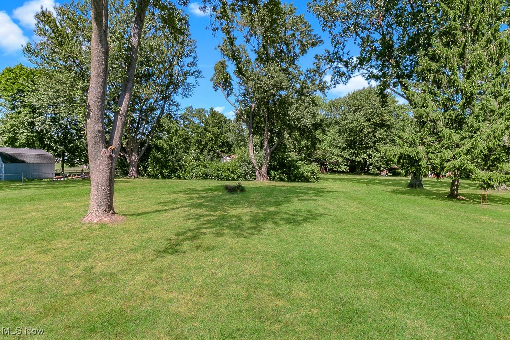 10001 Johnnycake Ridge Road Painesville, OH 44077 - Photo 30 of 40