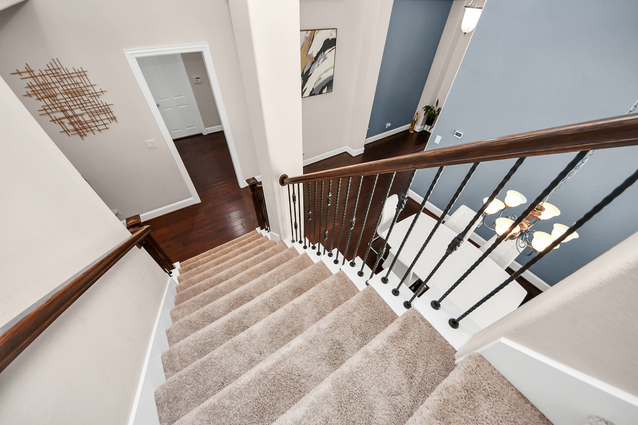 4811 Applewood Crest Lane Rosharon, TX 77583 - Photo 24 of 45 a view of entryway
