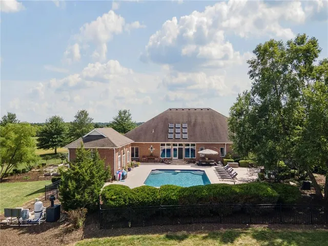 $2,150,000 | 15600 Northeast 124 Street, Kearney, MO 64060