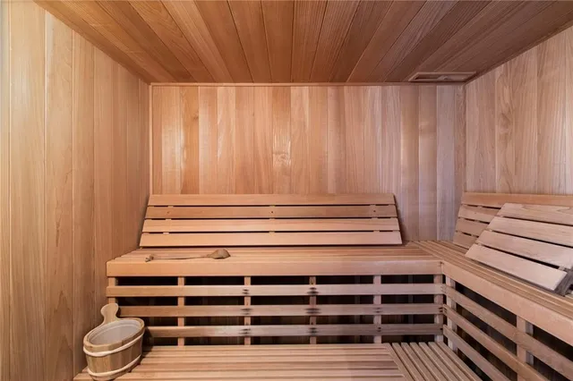 $2,150,000 | 15600 Northeast 124 Street, Kearney, MO 64060