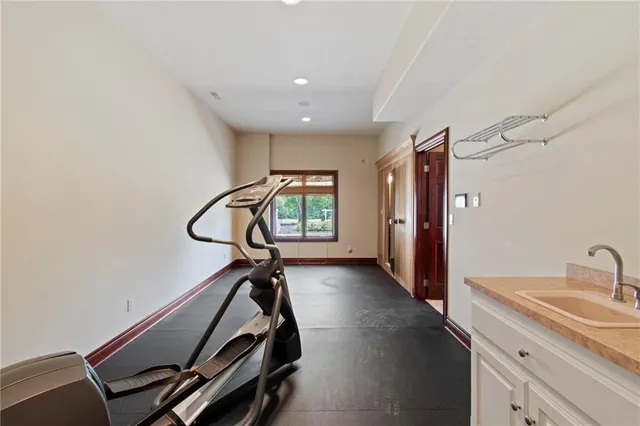 $2,150,000 | 15600 Northeast 124 Street, Kearney, MO 64060