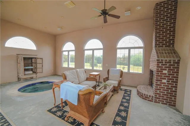 $2,150,000 | 15600 Northeast 124 Street, Kearney, MO 64060