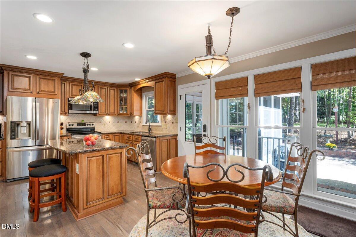 1005 Berwyn Way Raleigh, NC 27615 - Photo 12 of 49 30-35