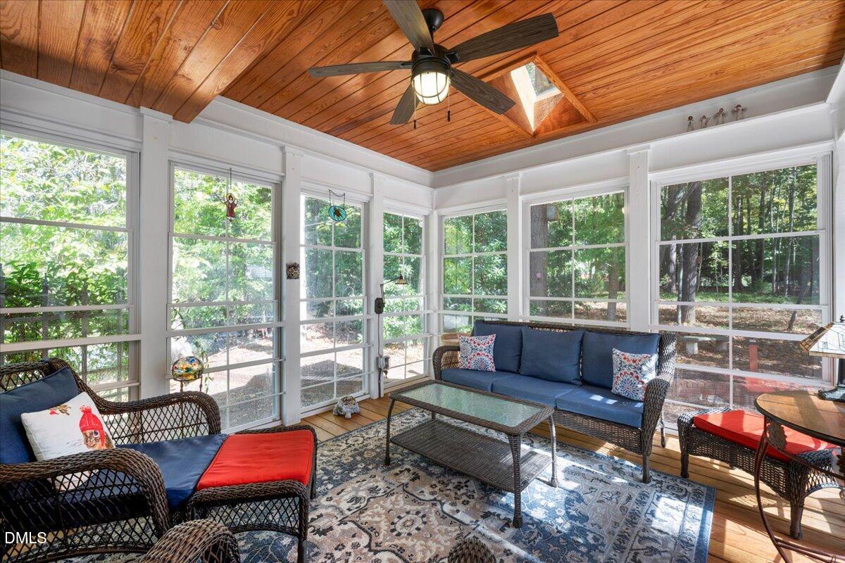 1005 Berwyn Way Raleigh, NC 27615 - Photo 34 of 49 44-73