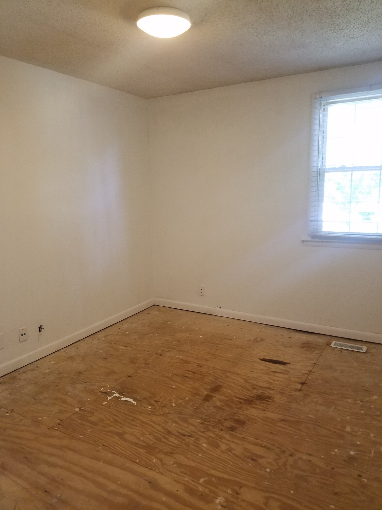 709 Calista Road White House, TN 37188 - Photo 11 of 19 Gallery Image 11