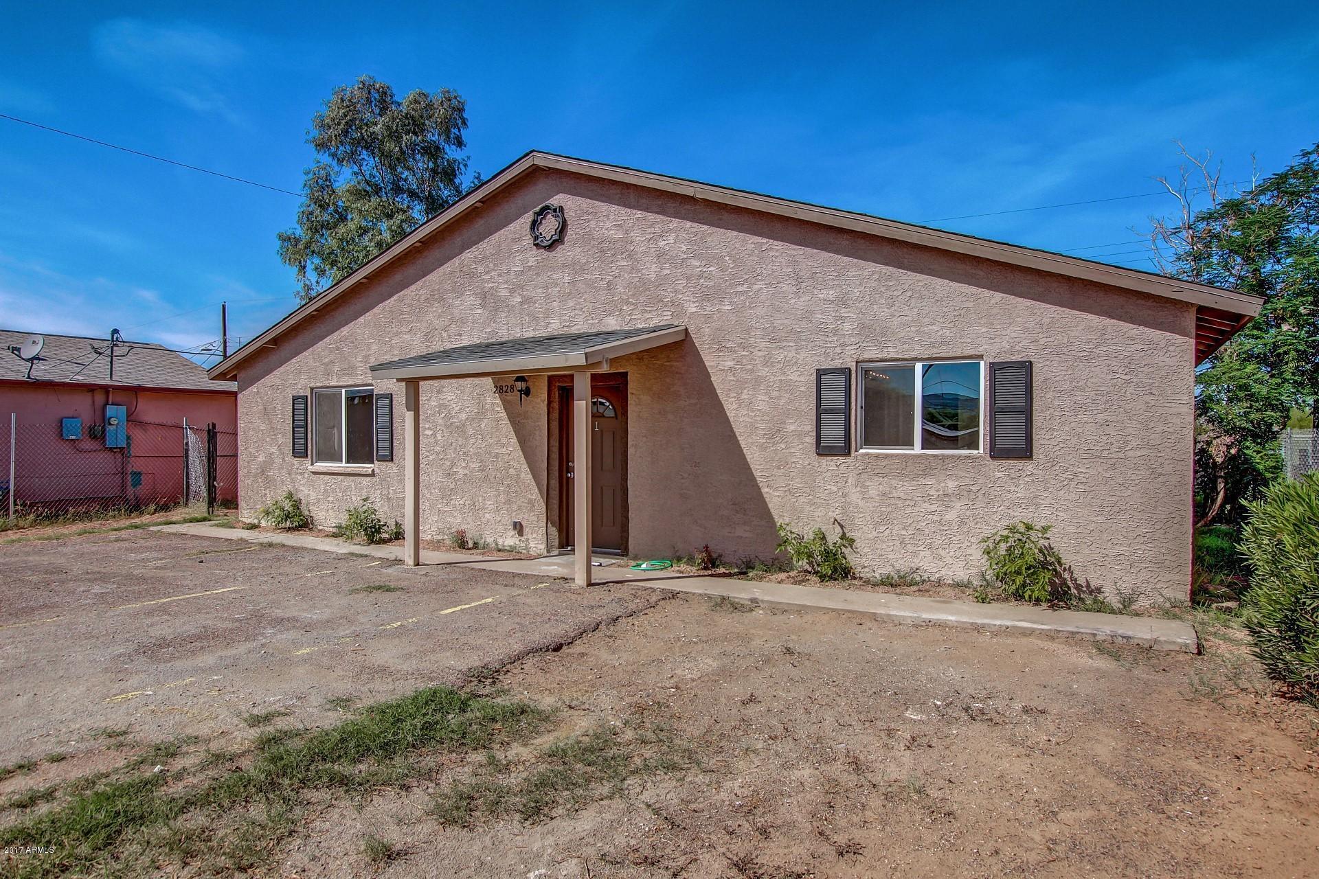 2828 East Chipman Road Phoenix, AZ 85040 - Photo 5 of 18 0005-Chipman (3)