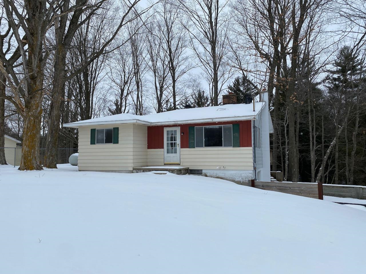 947 Doerr Road Mancelona, MI 49659 - Photo 1 of 52 1896461.JPG