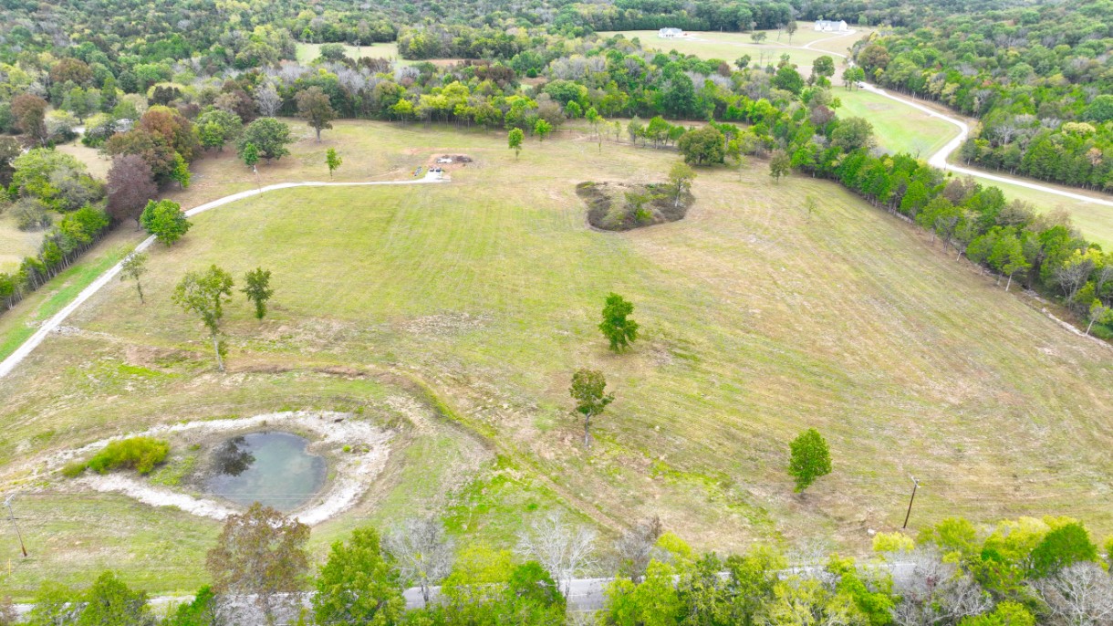 5490 Thick Road Chapel Hill, TN 37034 - Photo 2 of 40 Gallery Image 2