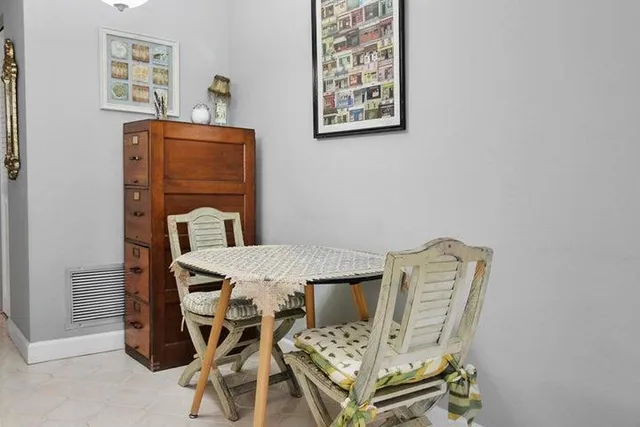 $1,350 | 3000 Lake Osborne Drive, Unit 107, Lake Worth Beach, FL 33461