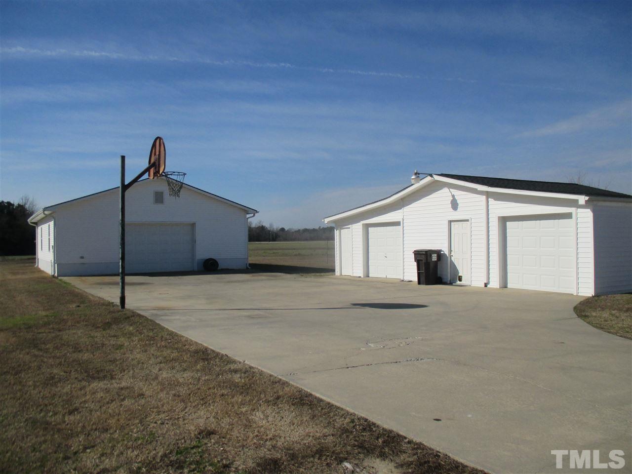 1093 Neighbors Road Dunn, NC 28334 - Photo 15 of 18 Gallery Image 15